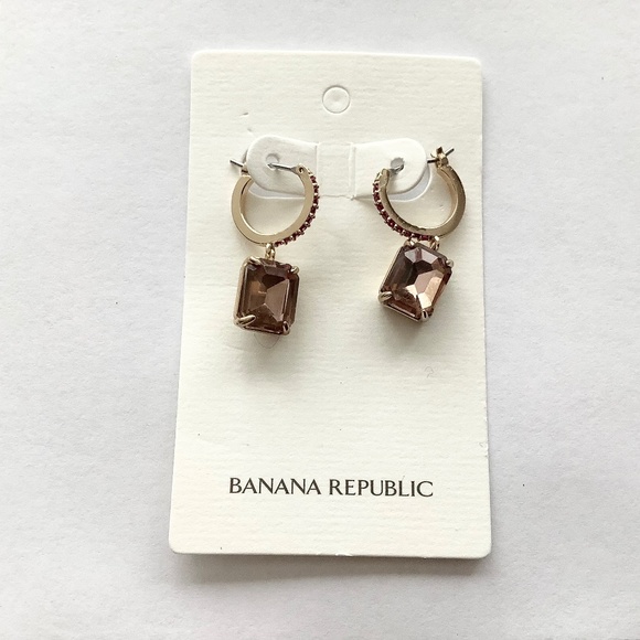 Banana Republic gold dangling earrings